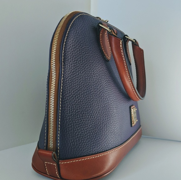 SOLD!Dooney and Bourke Plum Pebble Leather Satchel - Picture 4 of 7